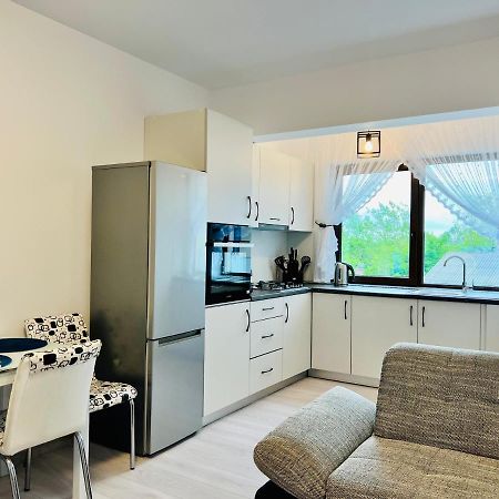 Ferienwohnung Altheda Living Zamca C4 Suceava Exterior foto